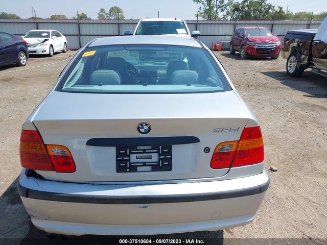 2002 BMW 3 SERIES 325I VIN: WBAET374X2NG73701