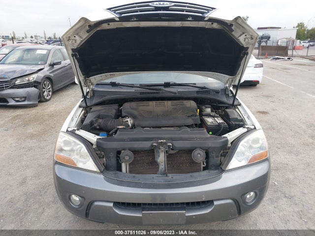 2008 KIA SORENTO EX VIN: KNDJD736685789805