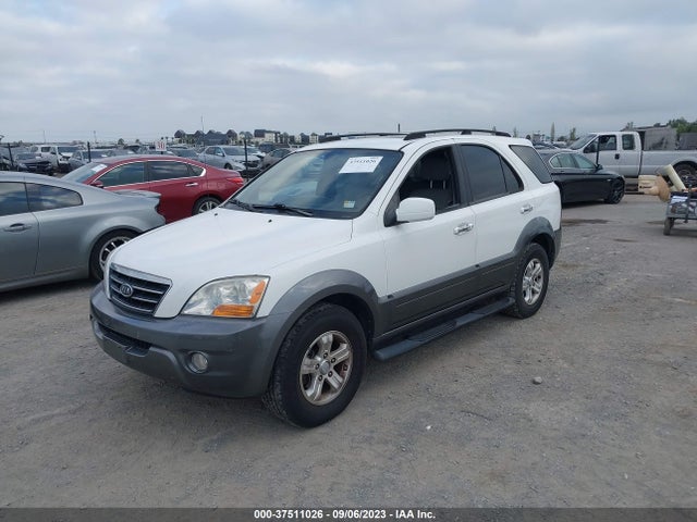 2008 KIA SORENTO EX VIN: KNDJD736685789805