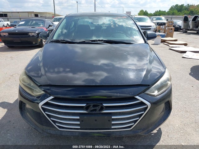 Hyundai ELANTRA SE 2018 5NPD74LF8JH334933 Image 12