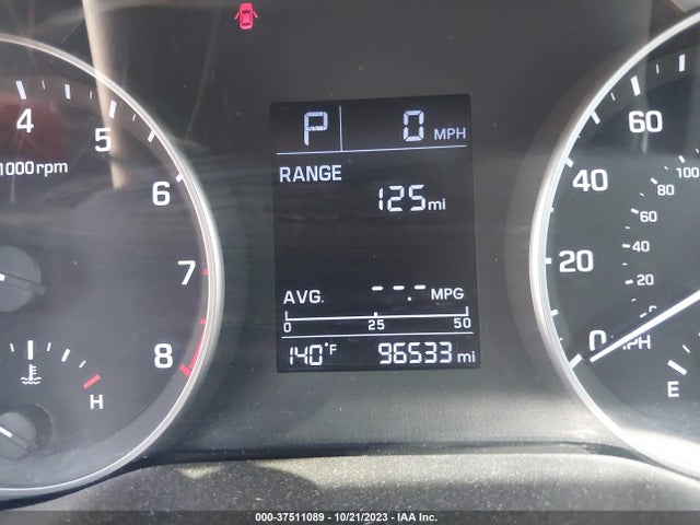 Hyundai ELANTRA SE 2018 5NPD74LF8JH334933 Image 15
