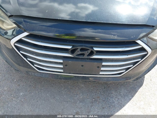 Hyundai ELANTRA SE 2018 5NPD74LF8JH334933 Image 6