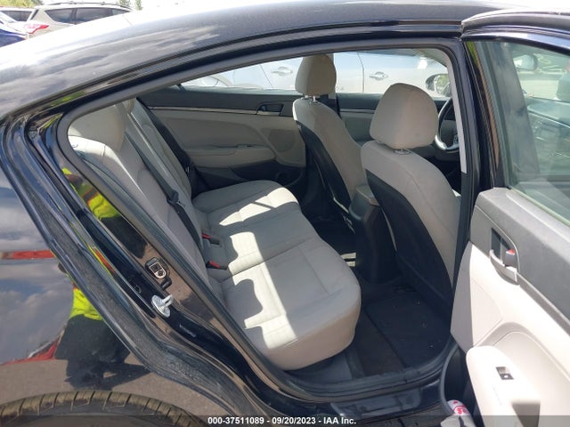 Hyundai ELANTRA SE 2018 5NPD74LF8JH334933 Image 8