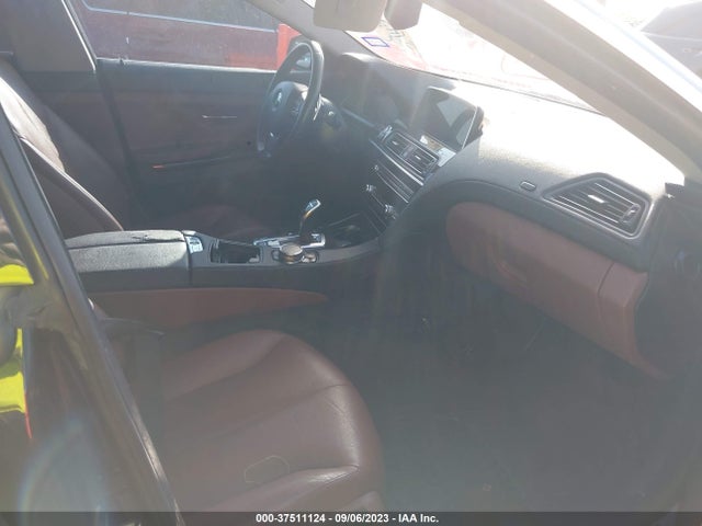 BMW 6 Series 640i 2016 WBA6D0C52GG432240 Image 5
