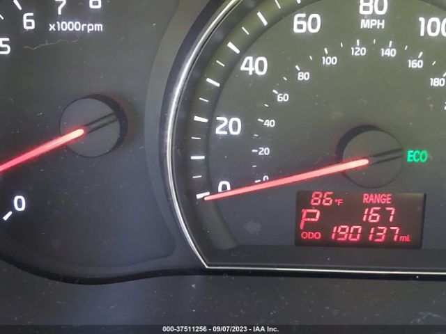 5XYKT3A64FG577461 KIA SORENTO LX