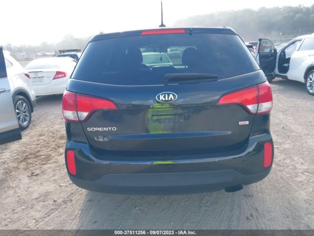 5XYKT3A64FG577461 KIA SORENTO LX