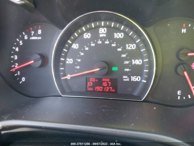 5XYKT3A64FG577461 KIA SORENTO LX