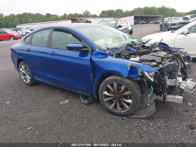 1C3CCCBG0FN581872 Chrysler 200 S