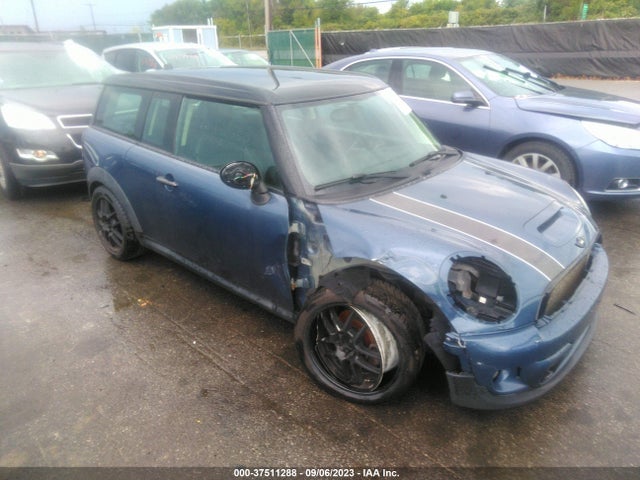 2011 MINI COOPER CLUBMAN WMWZG3C55BTY30757 Photo 0