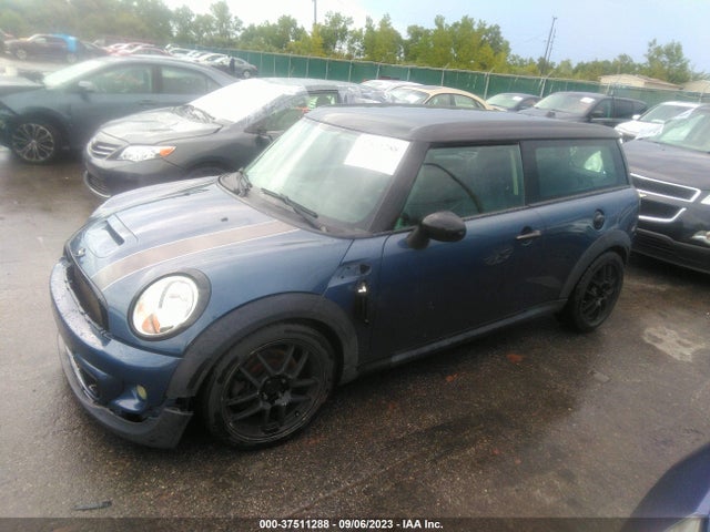 2011 MINI COOPER CLUBMAN WMWZG3C55BTY30757 Photo 1