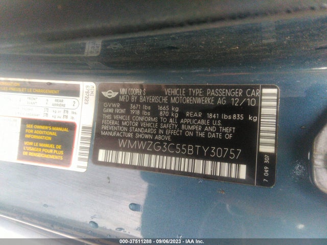 2011 MINI COOPER CLUBMAN WMWZG3C55BTY30757 Photo 8
