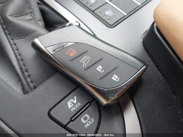 2023 LEXUS UX 250H JTHP9JBH2P2068553 Photo 10