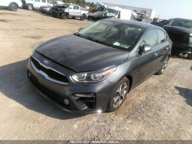 3KPF24AD1KE103581 KIA Forte Lxs