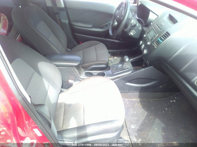 2016 KIA FORTE KNAFX4A62G5605969 Photo 4