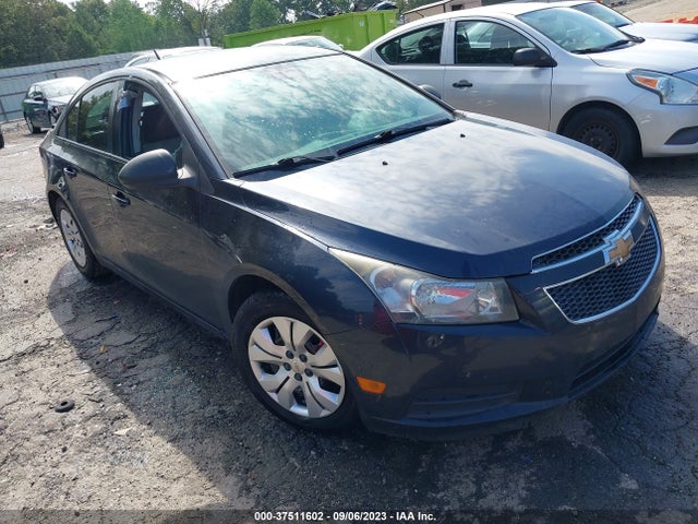 2014 1G1PA5SH3E7297672 main image