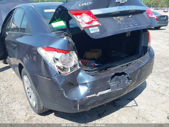Chevrolet Cruze Ls Auto 2014 1G1PA5SH3E7297672 Image 6