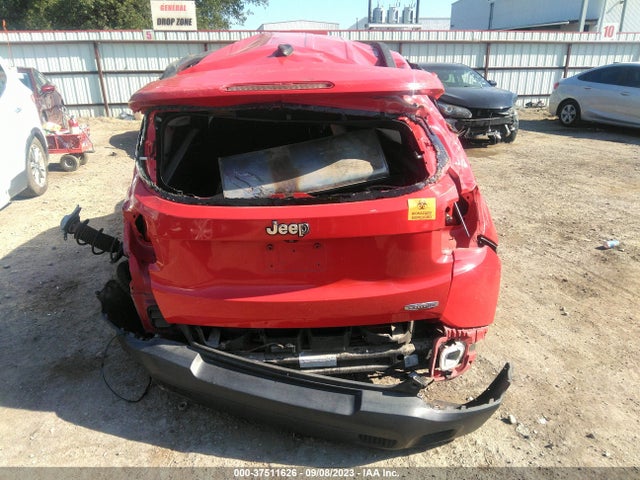 ZACCJABT9FPB24133 Jeep Renegade Latitude