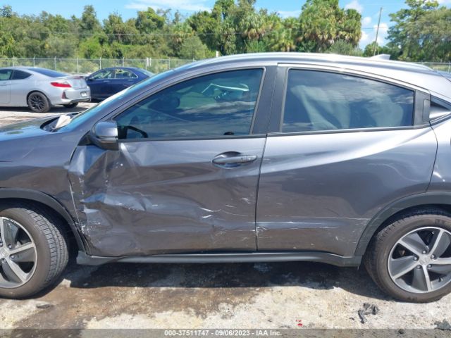 3CZRU5H58NM744520 Honda HR-V EX