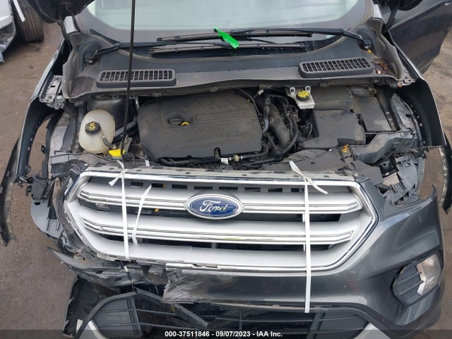 Ford ESCAPE SE 2018 1FMCU0GD6JUD18625 Image 10