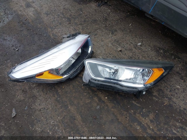 Ford ESCAPE SE 2018 1FMCU0GD6JUD18625 Image 12