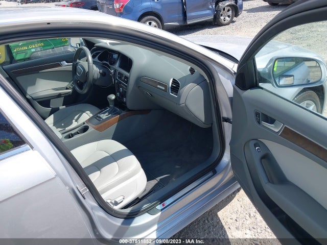 WAUBFAFL0FN022670 Audi A4 PREMIUM