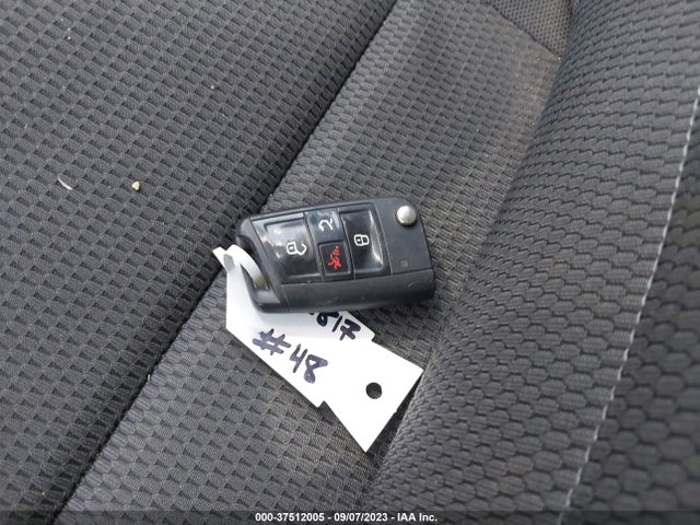 3VW217AU1HM029920 Volkswagen GOLF S
