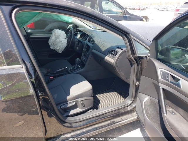 3VW217AU1HM029920 Volkswagen GOLF S