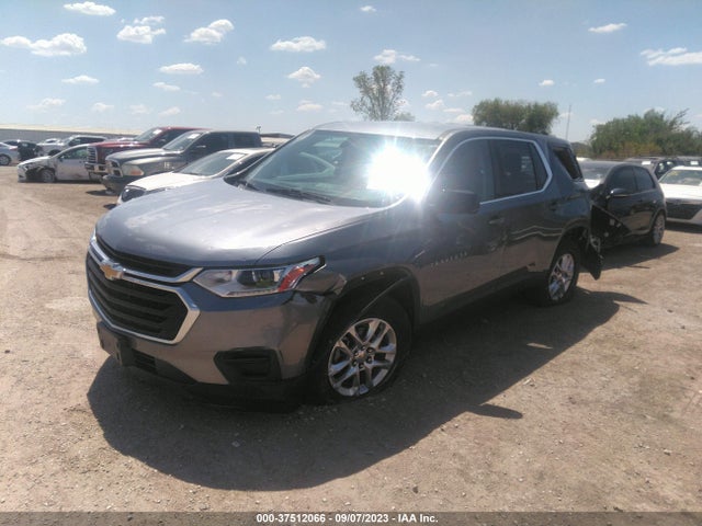 Chevrolet Traverse Ls 2018 1GNERFKW1JJ143395 Image 2
