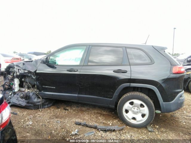 1C4PJLAB6GW116095 Jeep Cherokee Sport