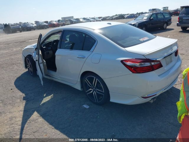 1HGCR3F90GA005568 Honda Accord Sedan Touring