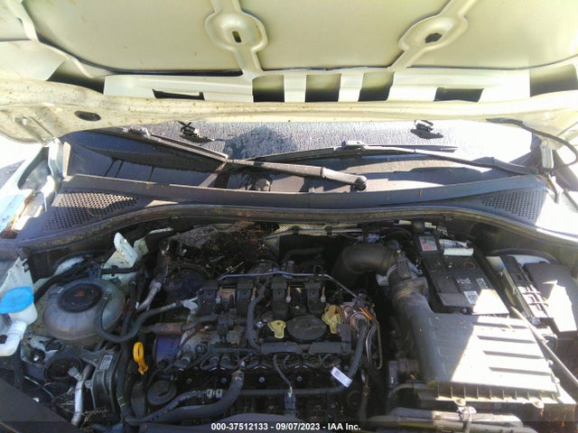 3VV2B7AX4JM067966 Volkswagen Tiguan Sel/se