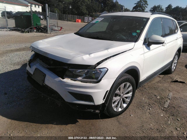 3VV2B7AX4JM067966 Volkswagen Tiguan Sel/se