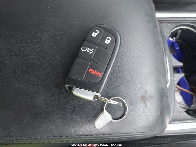 Chrysler 300 Limited 2017 2C3CCARG2HH571415 Image 11