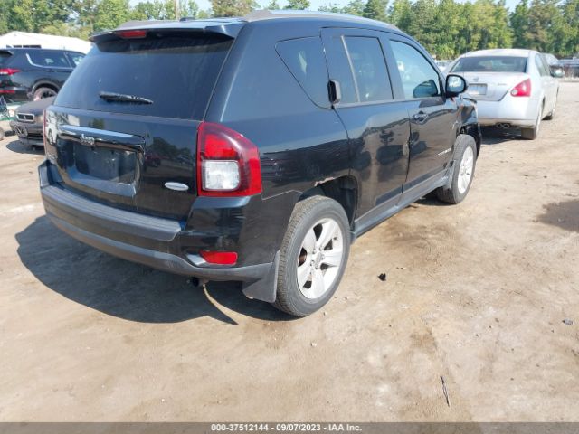 1C4NJDEB0ED898555 Jeep Compass Latitude