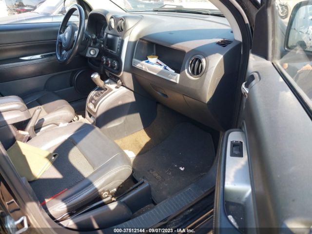 1C4NJDEB0ED898555 Jeep Compass Latitude