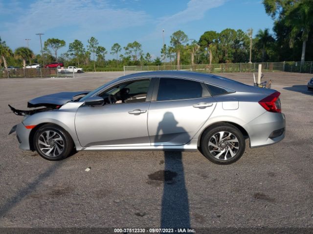 19XFC2F70GE033275 Honda Civic Sedan Ex