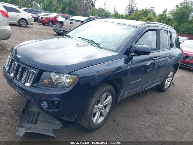 Jeep Compass Latitude 2016 1C4NJDEB4GD614105 Image 2