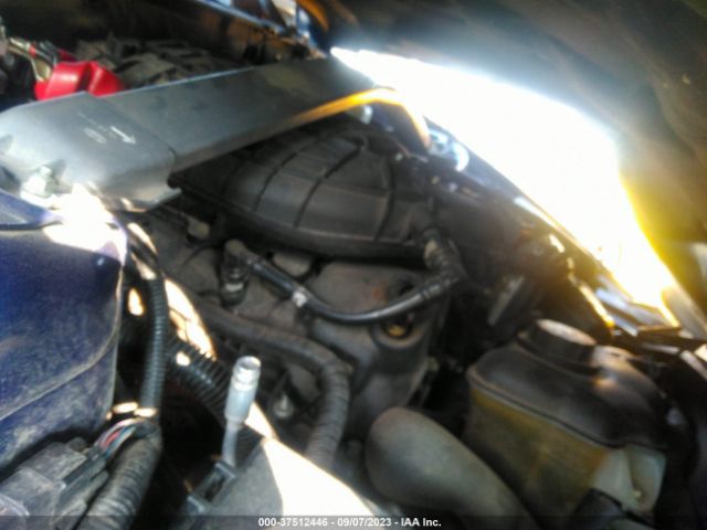 1ZVBP8EMXE5304863 Ford Mustang V6