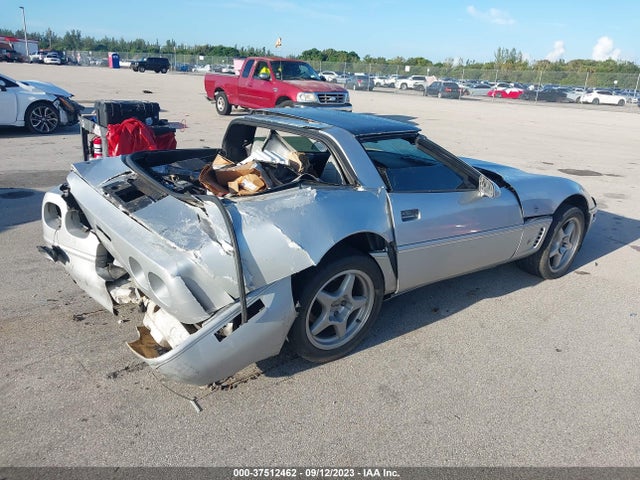 1996 CHEVROLET CORVETTE VIN: 1G1YY22P7T5108164