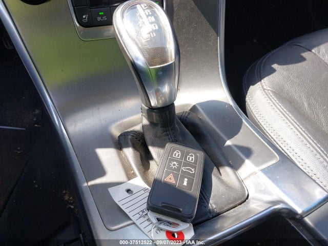 2013 VOLVO XC60 T6 VIN: YV4902DZ3D2414067