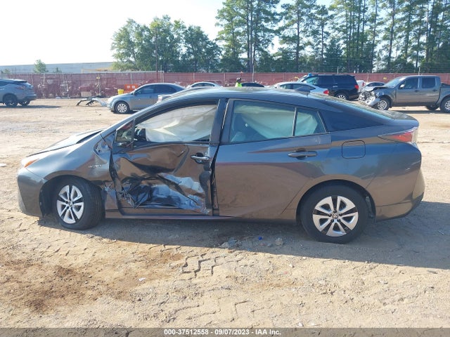 Toyota Prius Four 2016 JTDKARFU3G3016254 Image 14