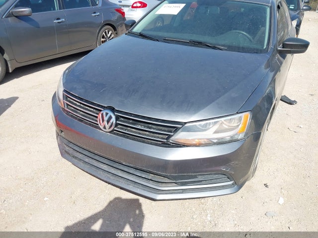 3VW2K7AJ0FM416295 Volkswagen Jetta Sedan 2.0l S