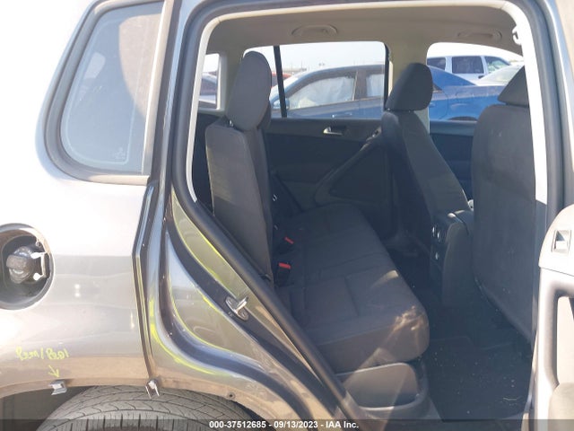 WVGAV3AX7EW550167 Volkswagen TIGUAN S