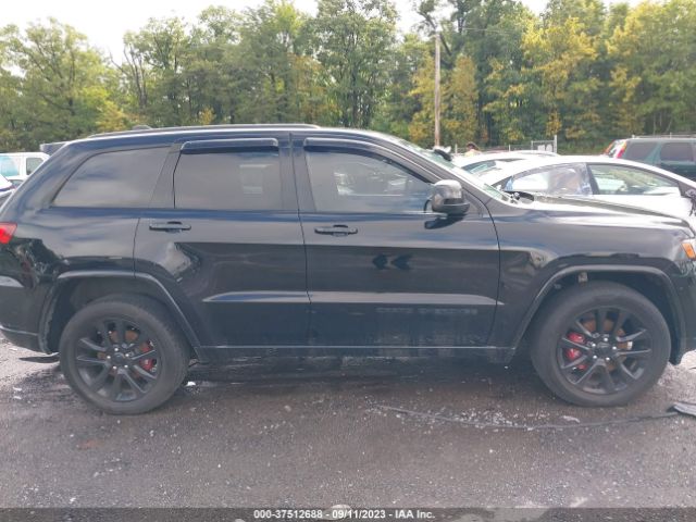 1C4RJFAG2JC170962 Jeep Grand Cherokee Altitude