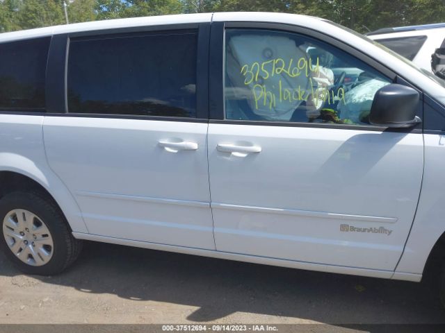 2C4RDGBG8HR618280 Dodge Grand Caravan Se
