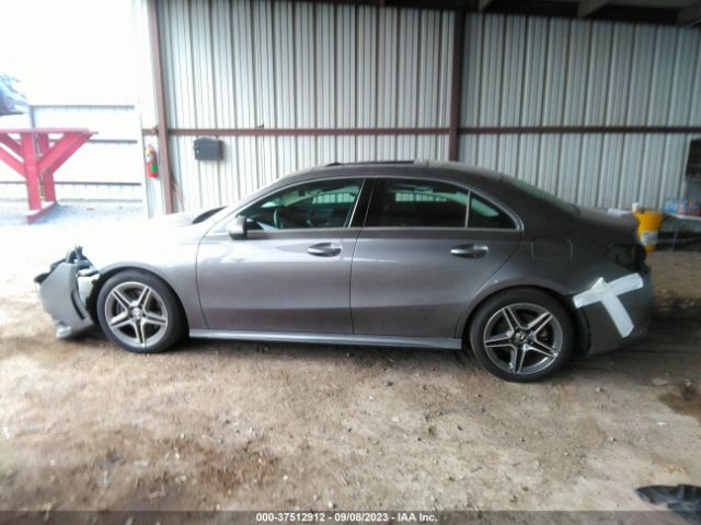 WDD3G4FB3LW042145 Mercedes-Benz A-class A 220
