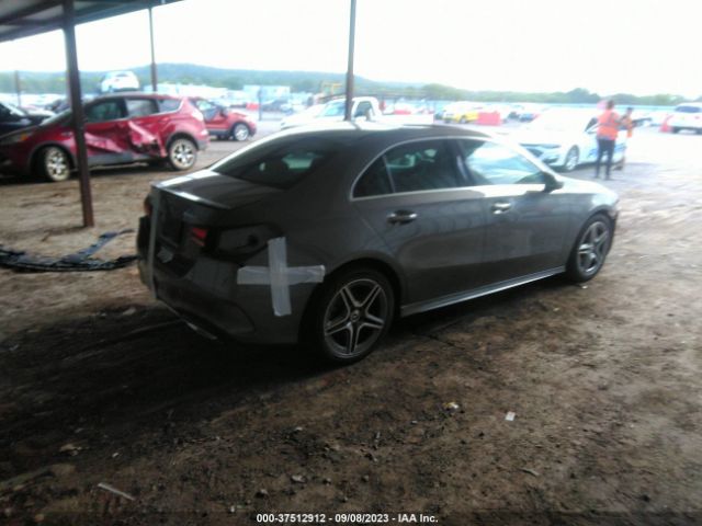 WDD3G4FB3LW042145 Mercedes-Benz A-class A 220