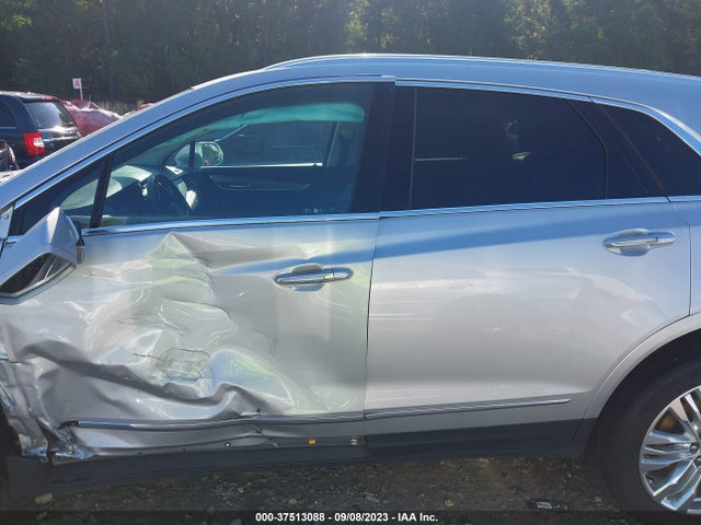 1GYKNCRS0HZ104764 Cadillac Xt5 Premium Luxury Fwd