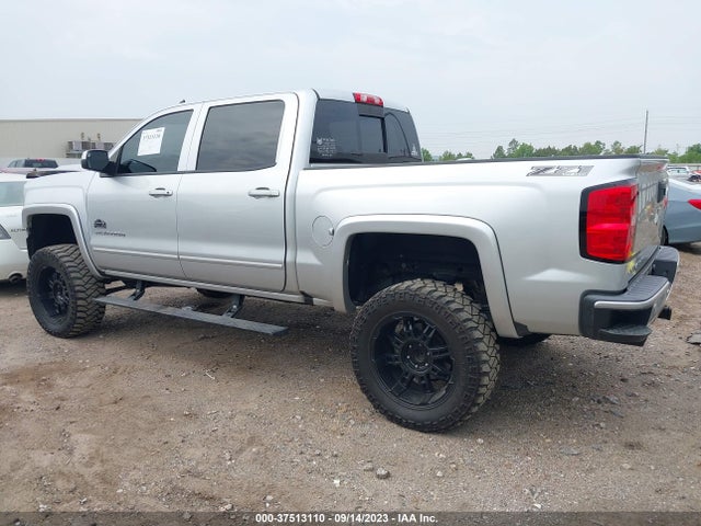 Chevrolet Silverado 1500 Lt 2018 3GCUKREC8JG235780 Image 3