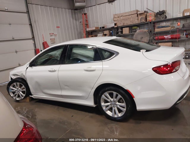 Chrysler 200 Limited 2015 1C3CCCAB5FN663957 Image 14